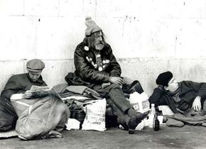 http://www.tillhecomes.org/wp-content/uploads/2013/01/homeless-people.jpg