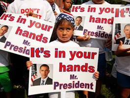 Description: http://cache.gawker.com/assets/images/7/2010/09/immigration_01.jpg